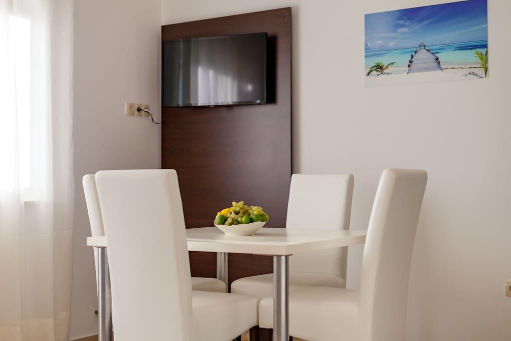 Apartmani Sanja Šuta Podstrana Bagian luar foto
