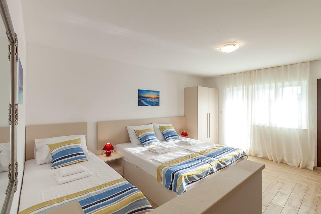 Apartmani Sanja Šuta Podstrana Bagian luar foto