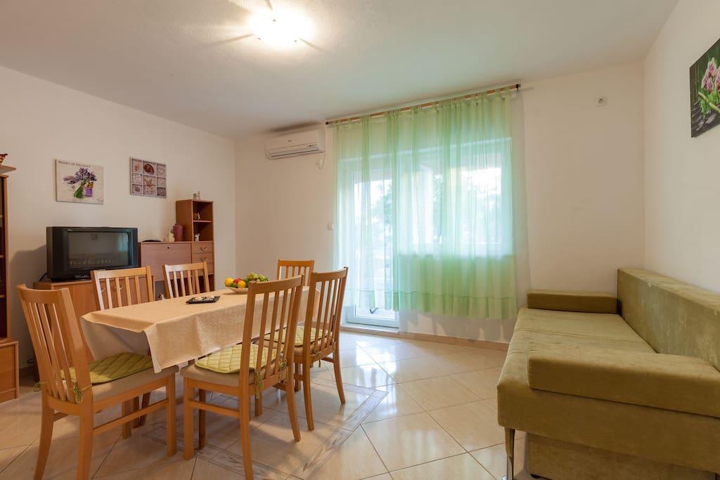 Apartmani Sanja Šuta Podstrana Bagian luar foto