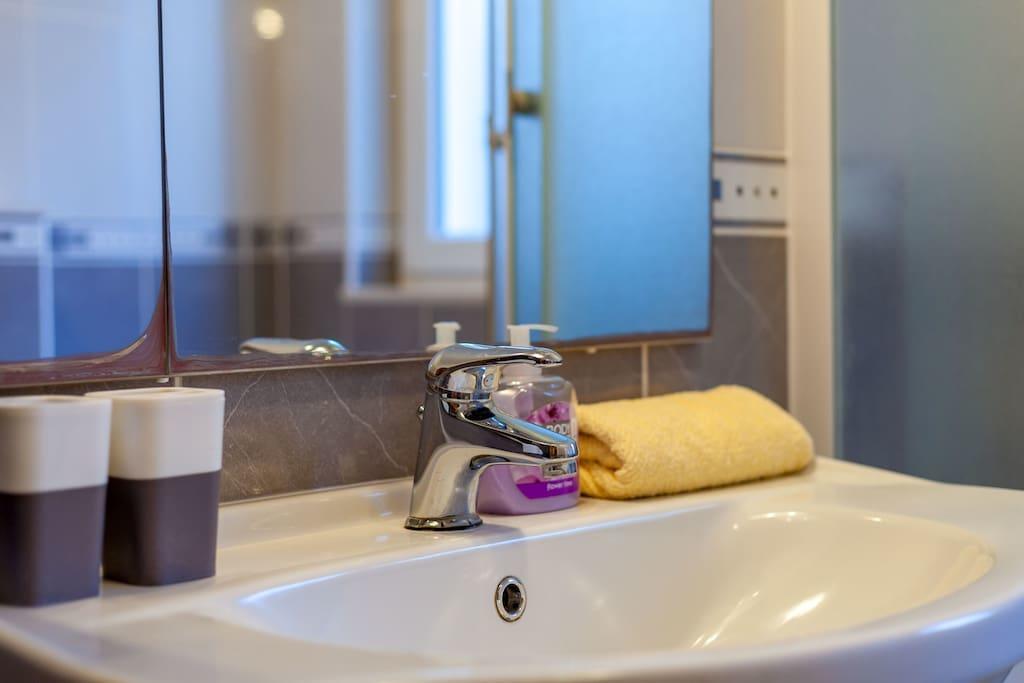 Apartmani Sanja Šuta Podstrana Bagian luar foto