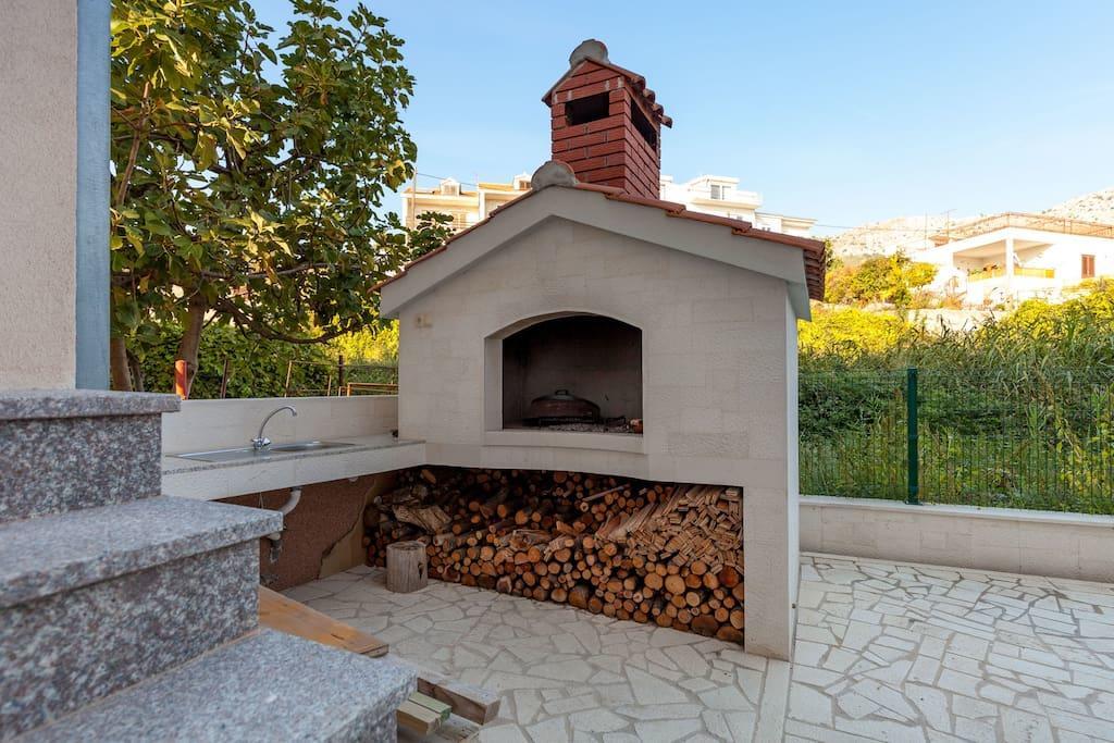 Apartmani Sanja Šuta Podstrana Bagian luar foto