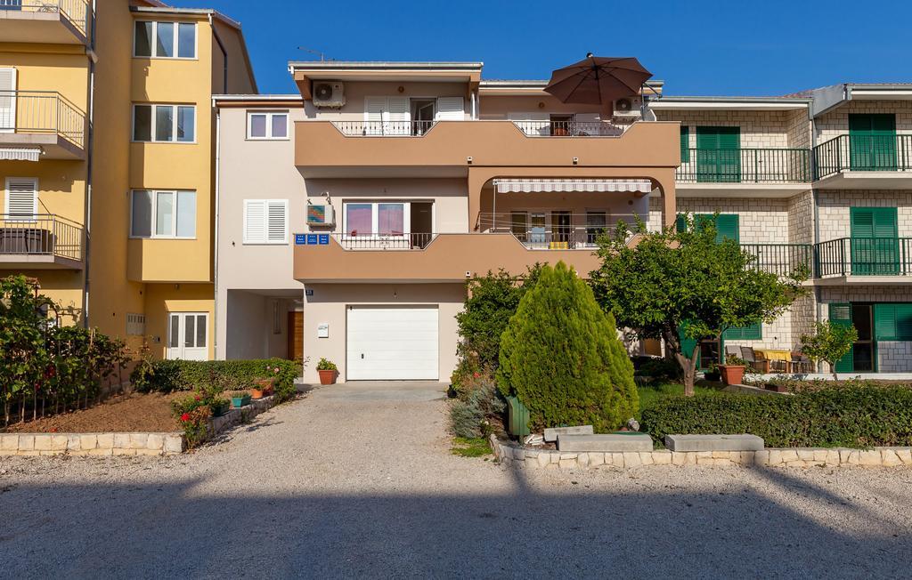 Apartmani Sanja Šuta Podstrana Bagian luar foto